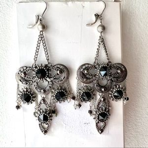Silver & black Swarovski crystal chandelier earrings NEW boho elegant